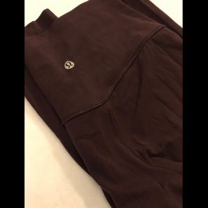 Lululemon Crop 19” Maroon Purple Align Leggings 6